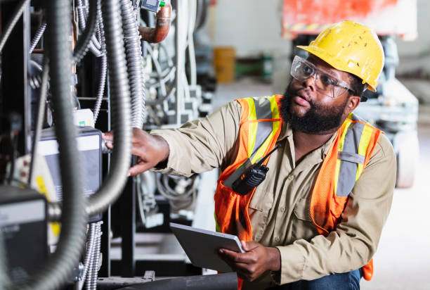 Best Licensed Electrician  in Farngton Hills, MI